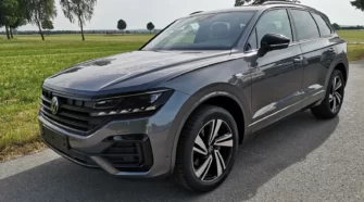 VW Touareg 3.0 V6 TDI DSG 4Motion R-Line Black Style